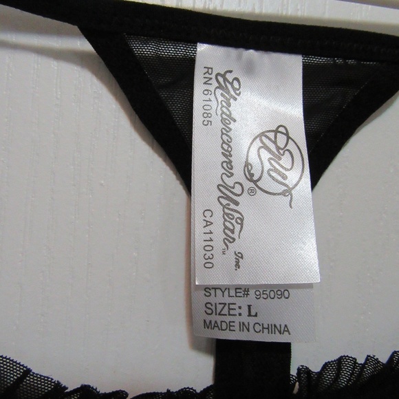 NEW WOT {Camisole Size M} {Gstring Panties Are Large}** - Picture 8 of 15